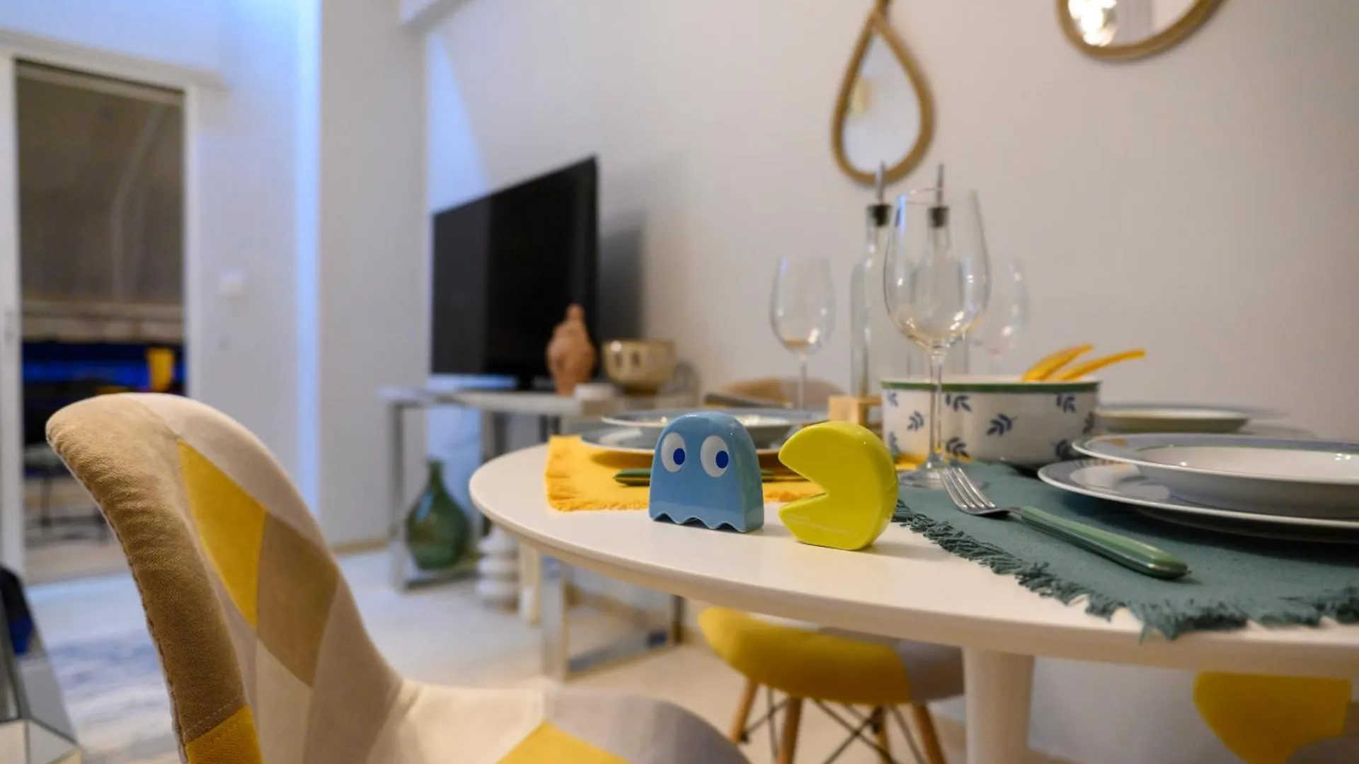 Serenity And 2 Bedroom Luxury In Kalamaria سالونيك