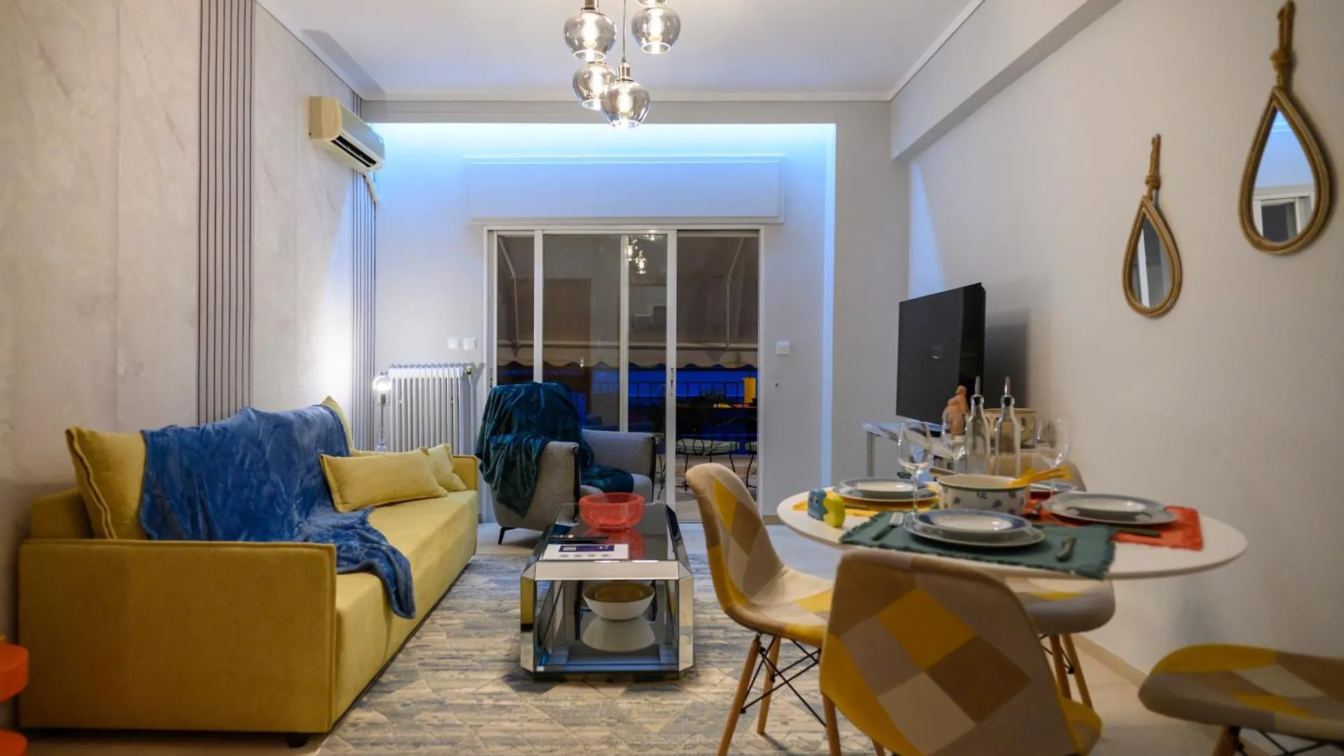 Serenity And 2 Bedroom Luxury In Kalamaria سالونيك 0*,  اليونان